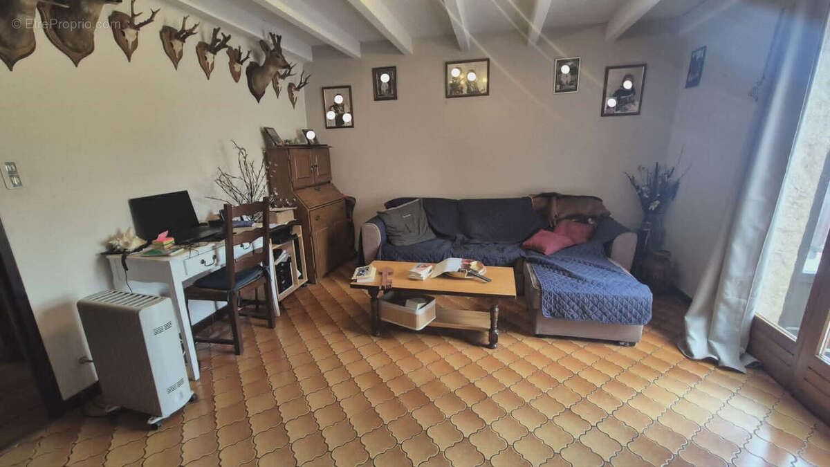 Maison à VINCEY