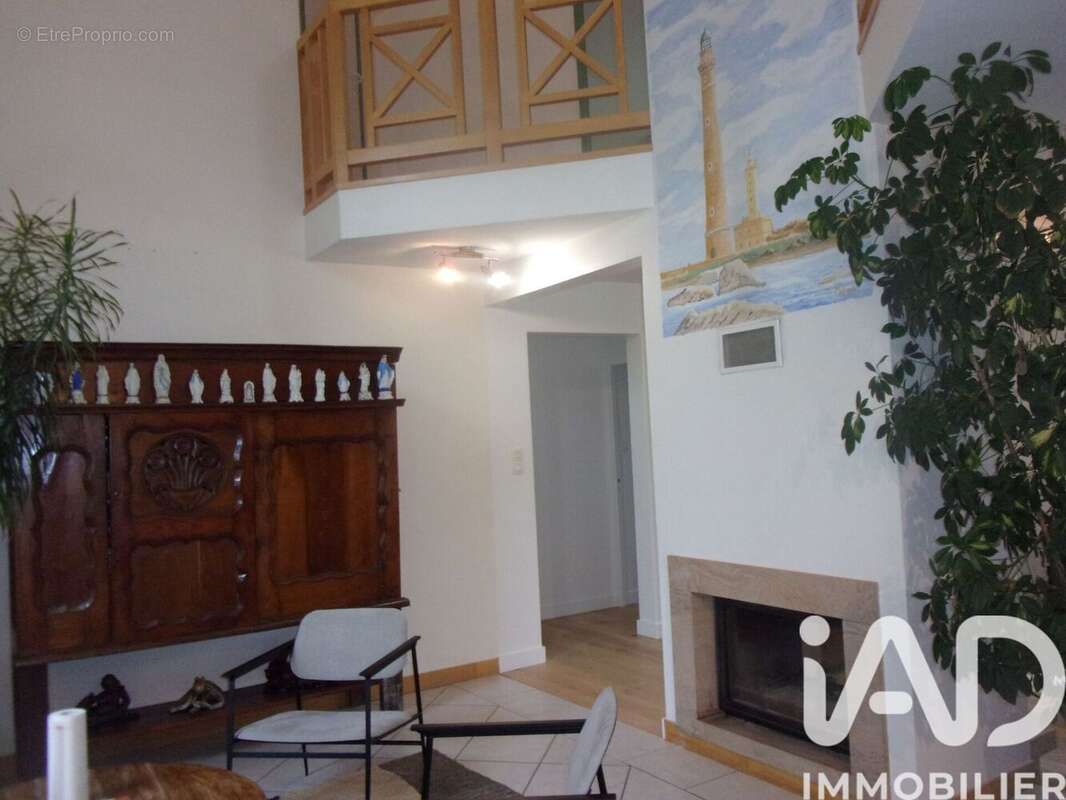 Maison 234 m² à Landeda  - photo 8