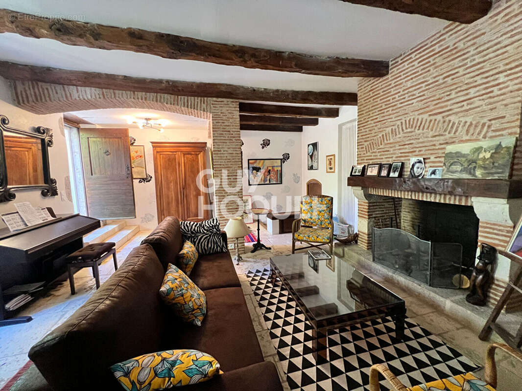 Maison à SAINT-GERY