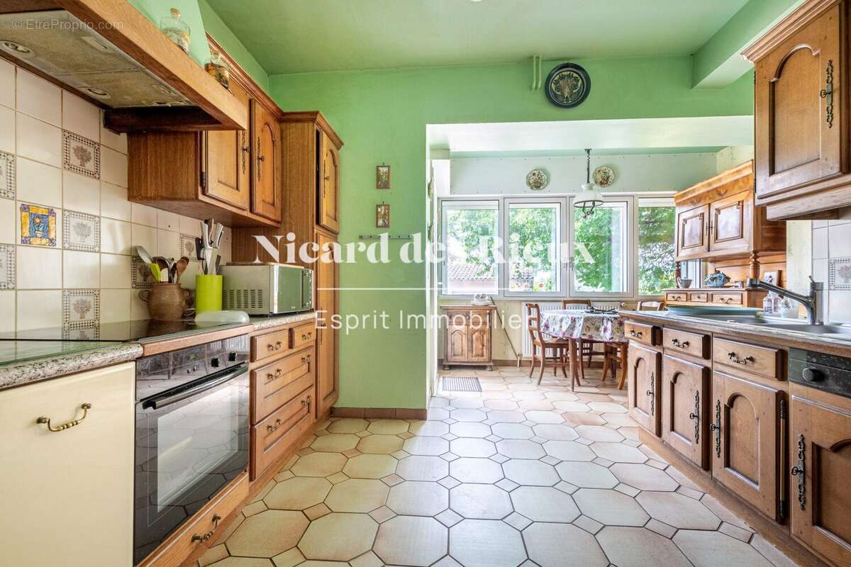 Maison à AIXE-SUR-VIENNE