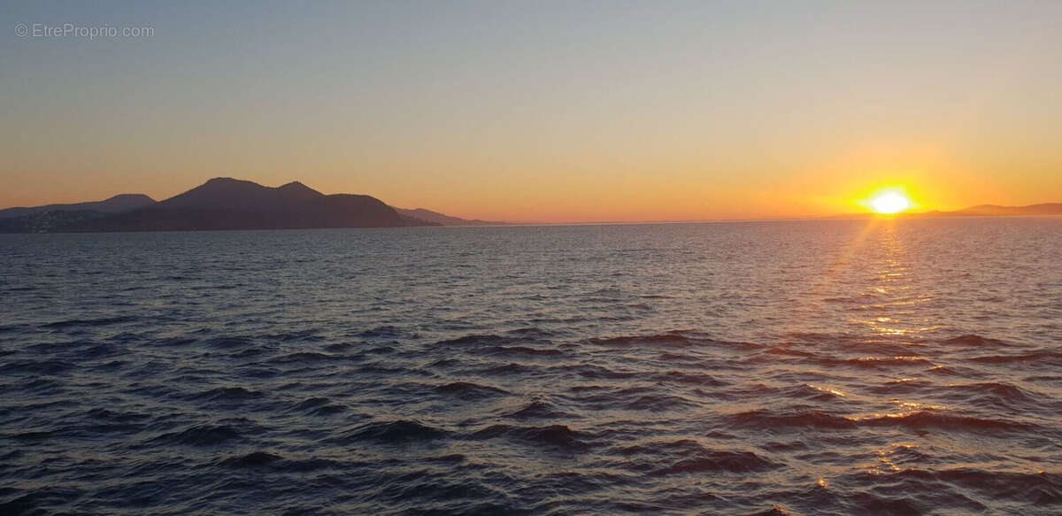 Terrain à VILLARD-BONNOT