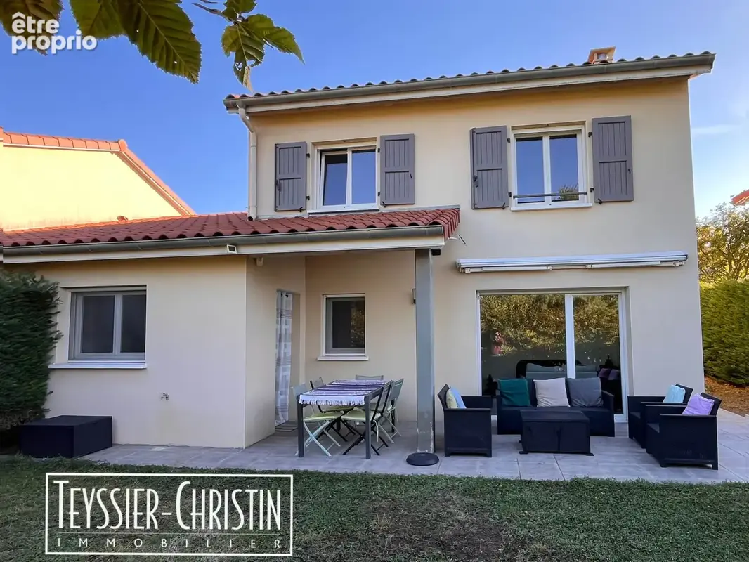 Villa mornant - photo 1