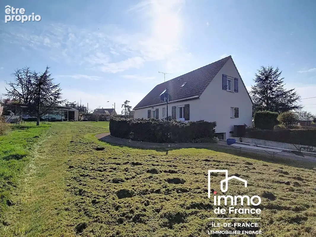 Exclusivite - maison de 7 pièces à vendre - st-germain-le-gaillard - photo 16