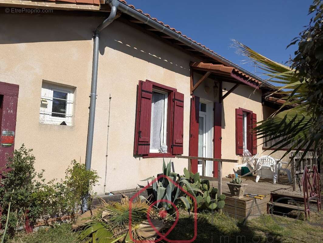 Maison à LABOUHEYRE