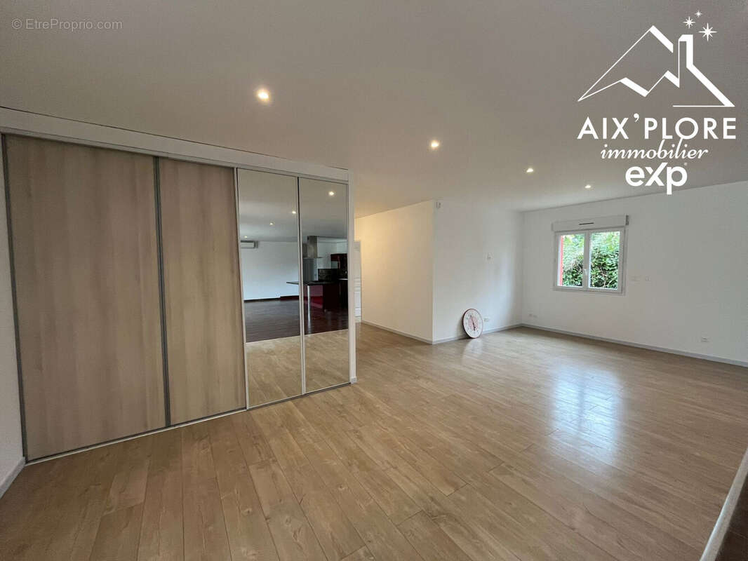 Maison 179 m² à Servas  - photo 2