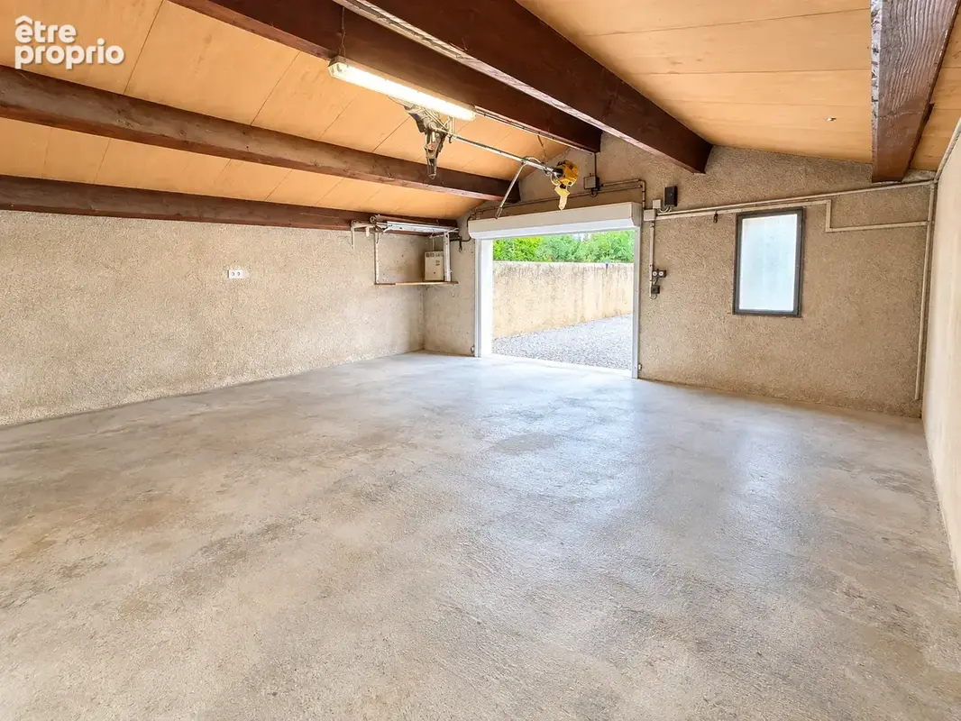 Vend maison de 163m2 avec piscine et garage sur un terrain de 1052m2 - photo 19