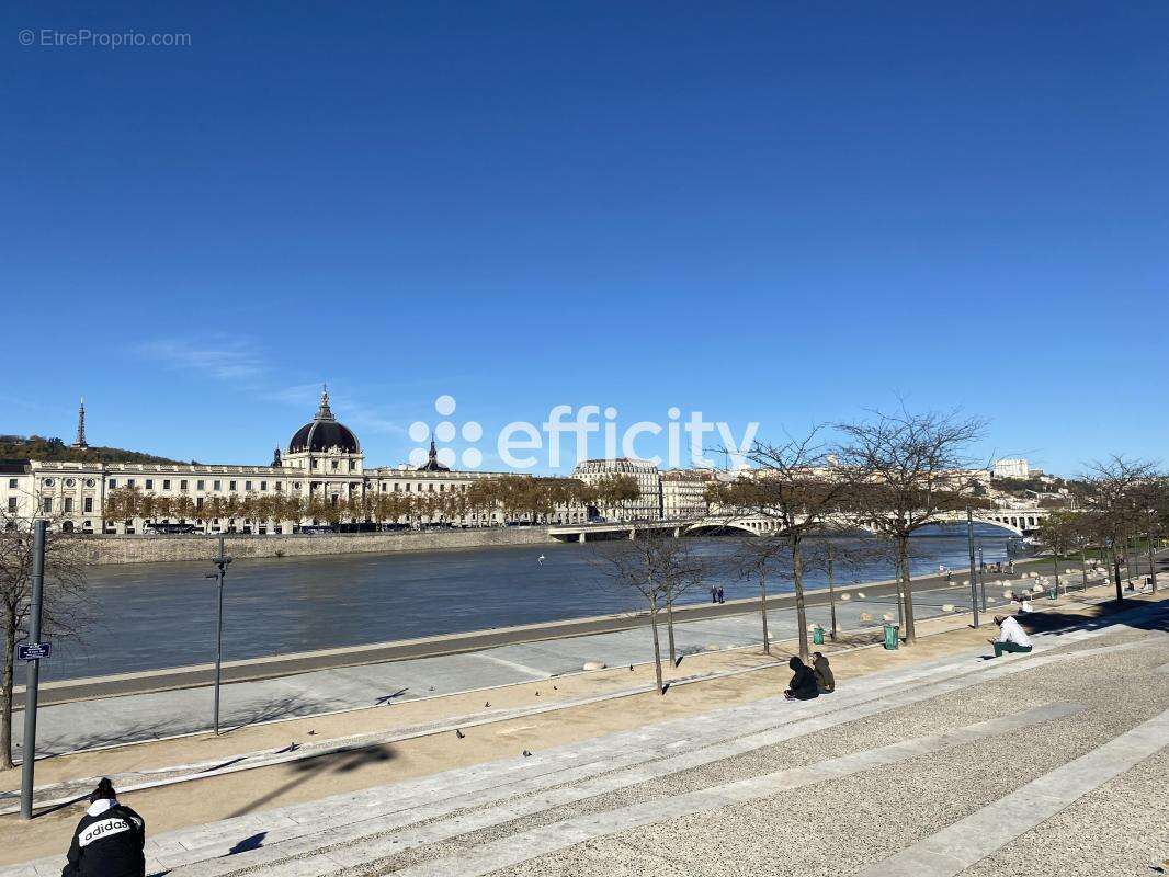 Appartement à LYON-7E