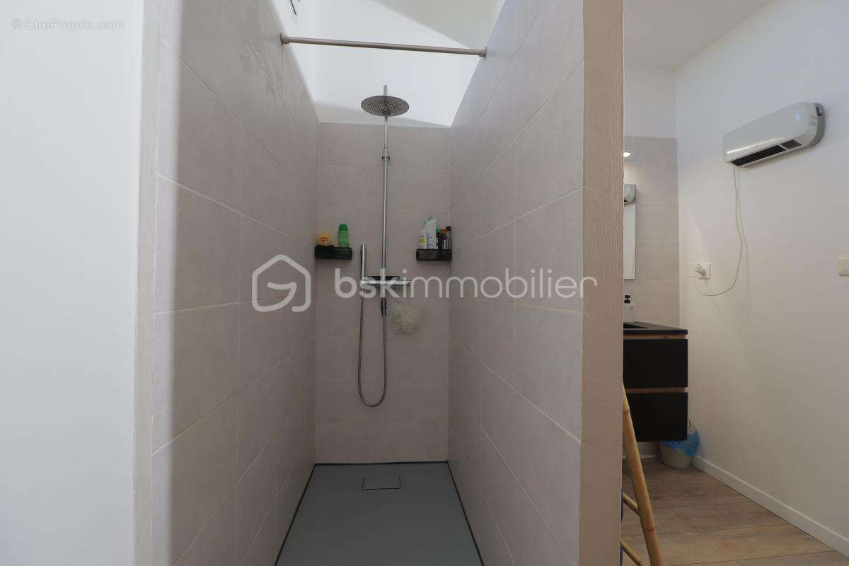 Maison à SAINT-LAURENT-D&#039;AIGOUZE