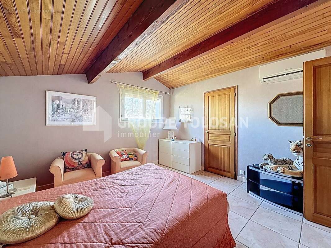 Maison à SAINT-ORENS-DE-GAMEVILLE