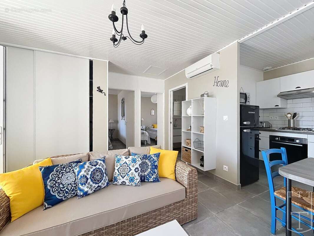 Maison à SAINT-ALBAN-AURIOLLES