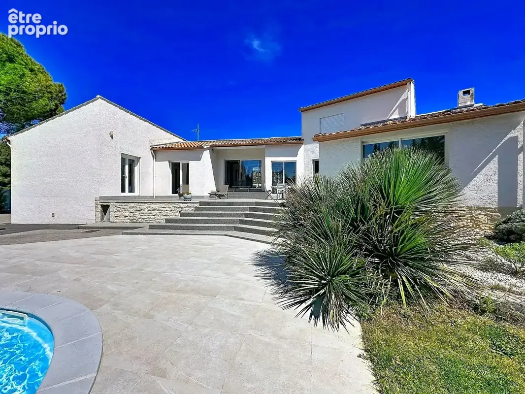 Maison 4 pièces 211 m² à vendre à Balaruc-Le-Vieux (34540) - photo 2