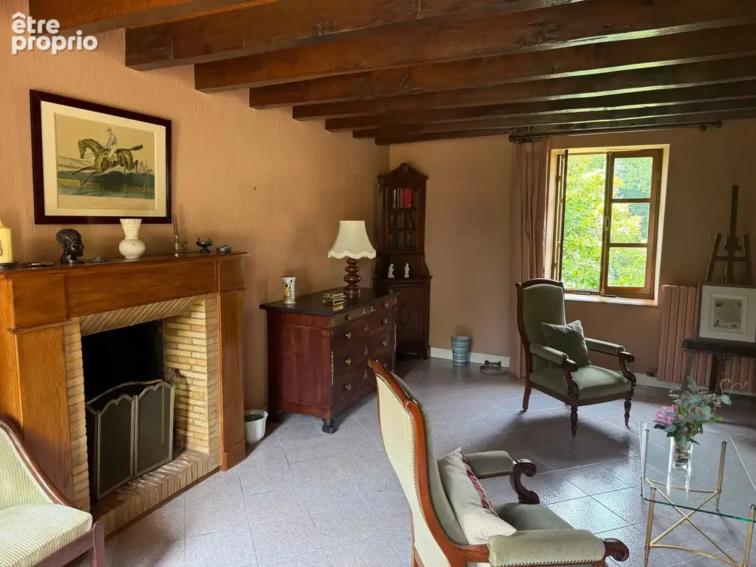 Maison 154 m² à Saint-Denis-De-Jouhet  - photo 3