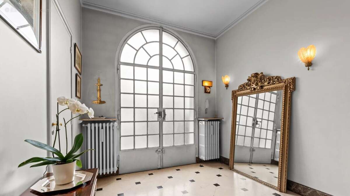 Maison à SAINT-CLOUD