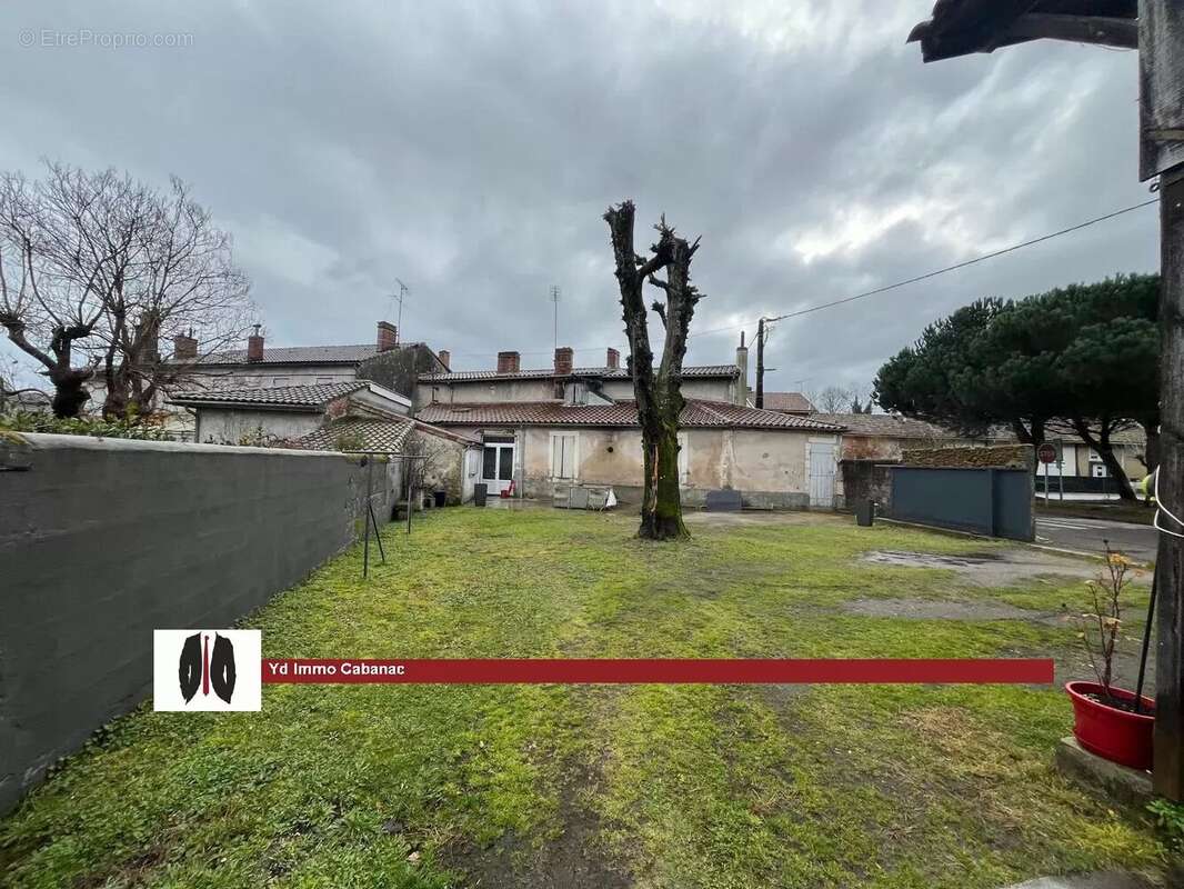 Maison à SAINT-SYMPHORIEN