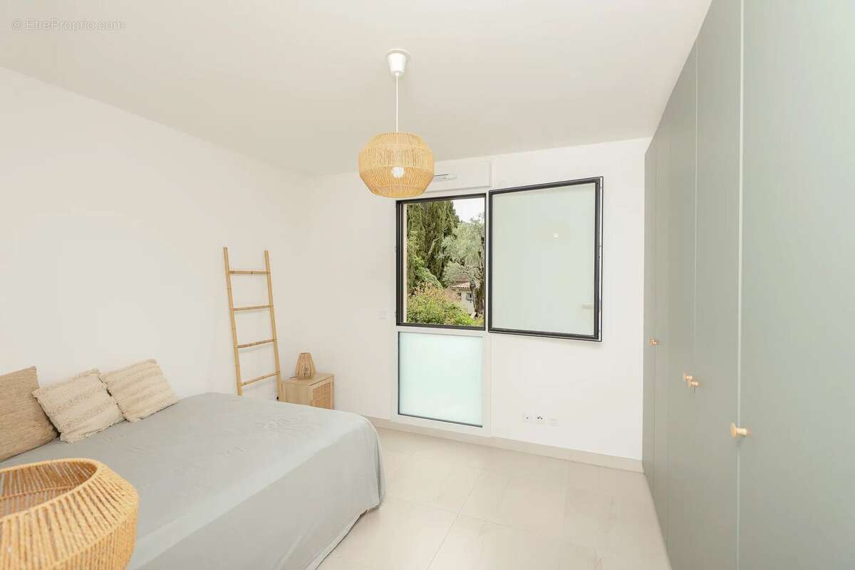 Appartement à LE CANNET