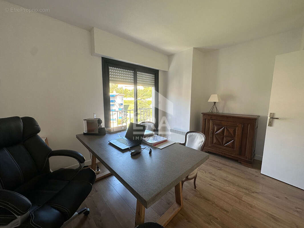 Appartement à VENCE
