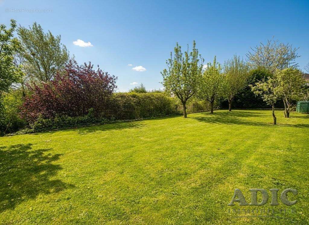 Maison 140 m² à Dammartin-En-Goele  - photo 2