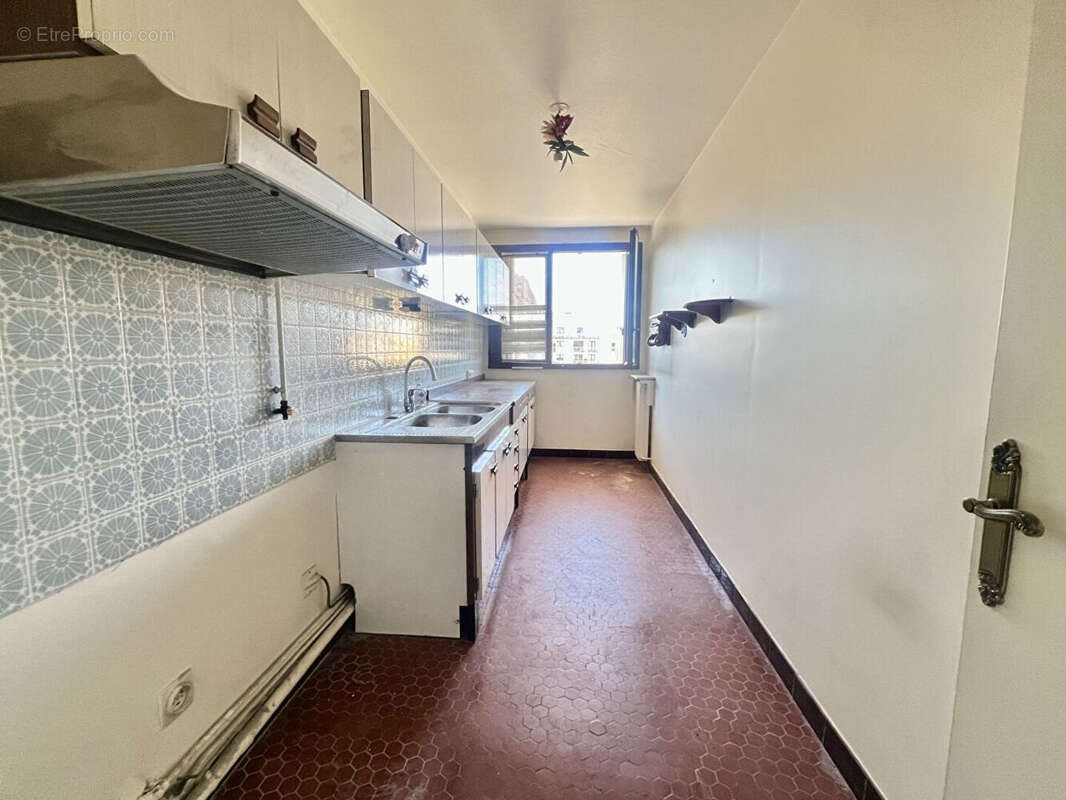 Appartement à LE KREMLIN-BICETRE