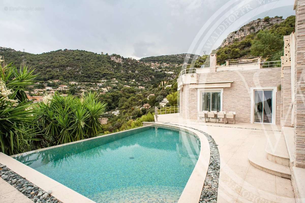 Maison à BEAUSOLEIL