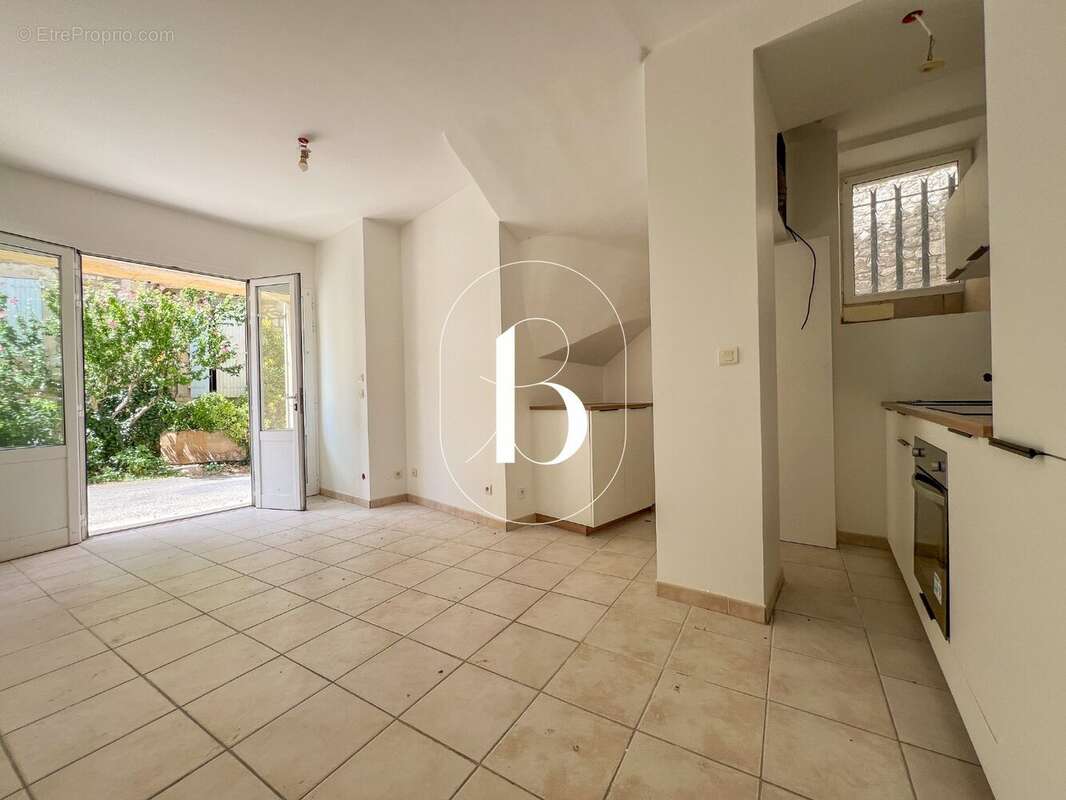 Appartement à VAGNAS