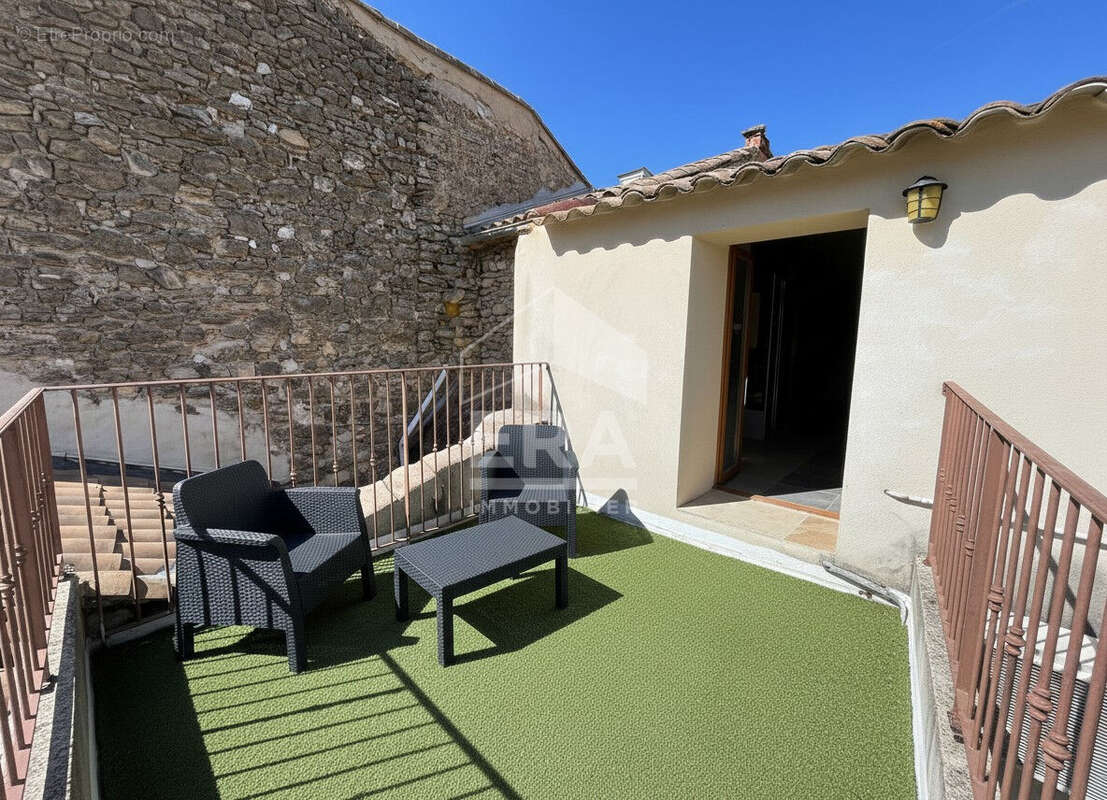 Maison à MAZAN