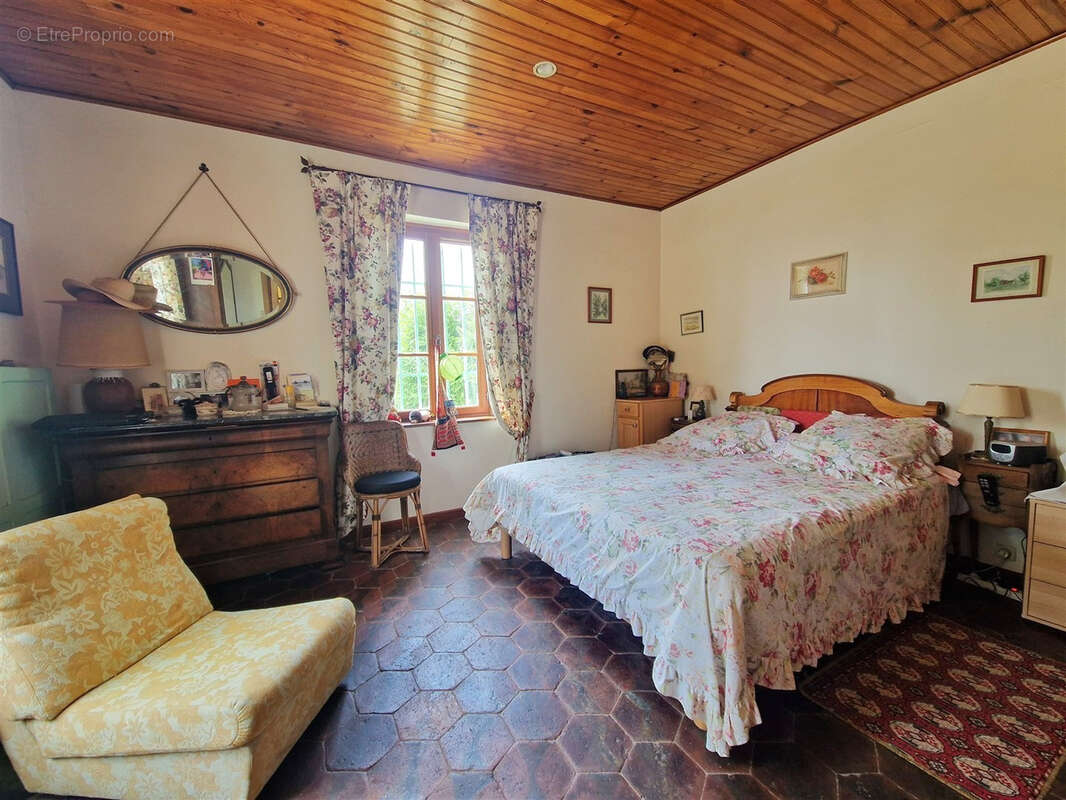 Maison à NONANCOURT