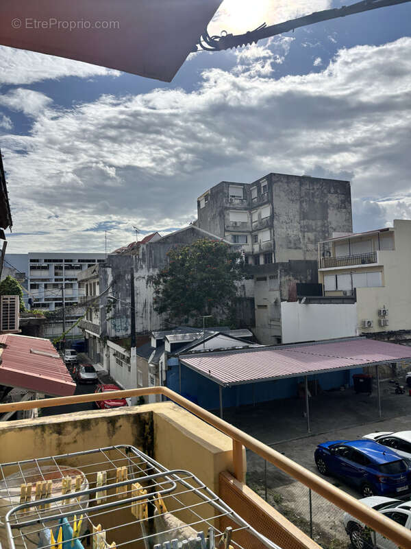 Appartement à POINTE-A-PITRE