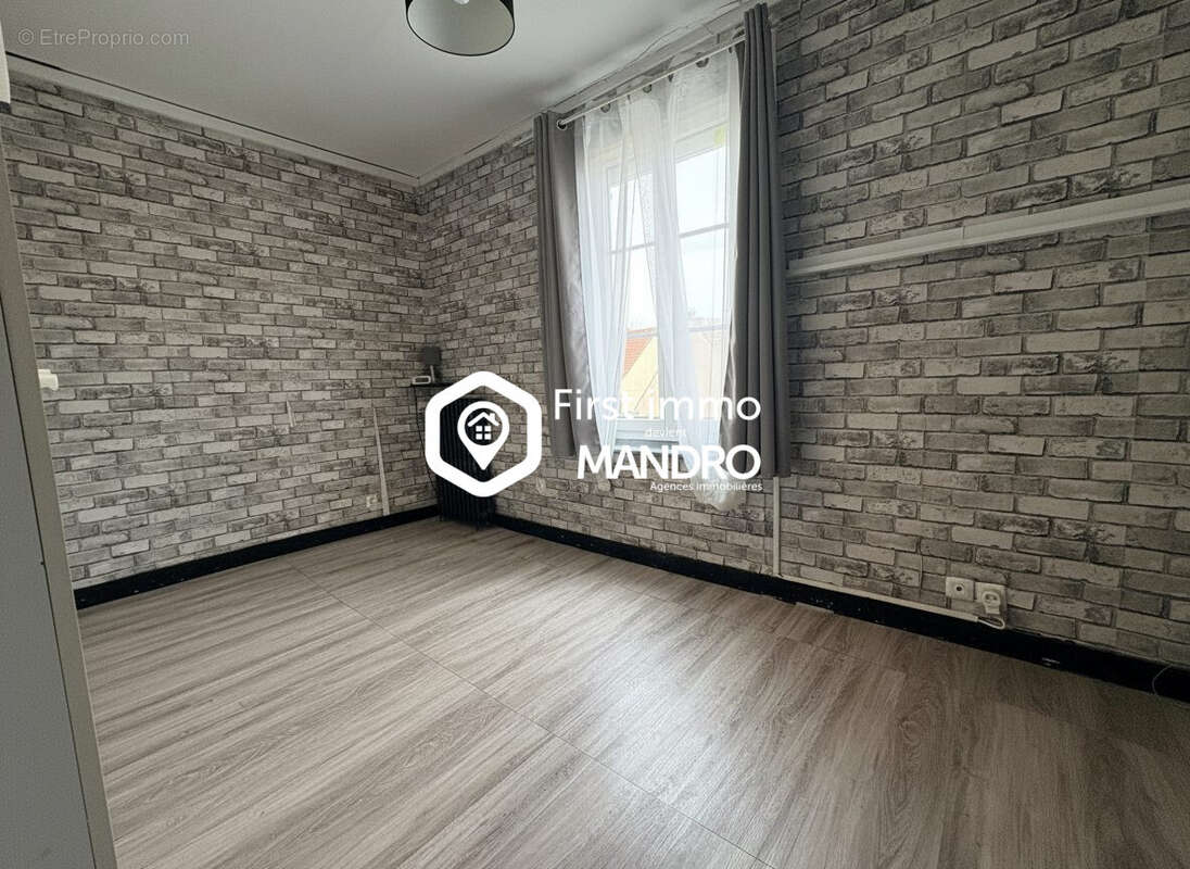 Maison à MONTHYON