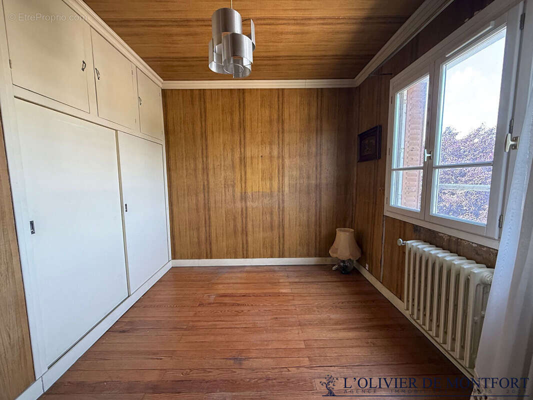 Maison individuelle 5 pièces à vendre - Travaux à prévoir - photo 14