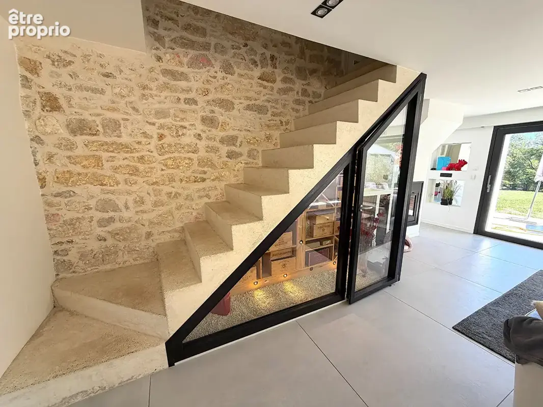 bâtisse en pierres restaurée aux portes de Genève - photo 6