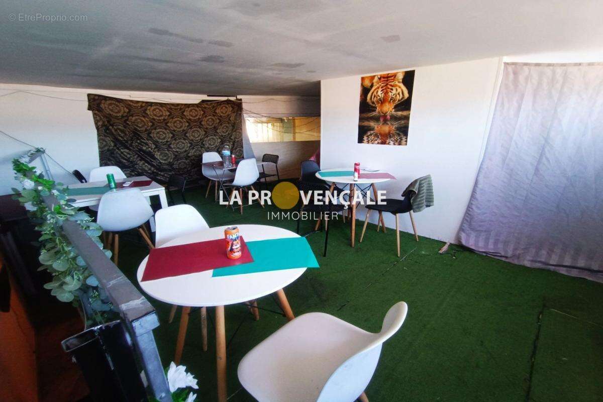 Commerce à GARDANNE