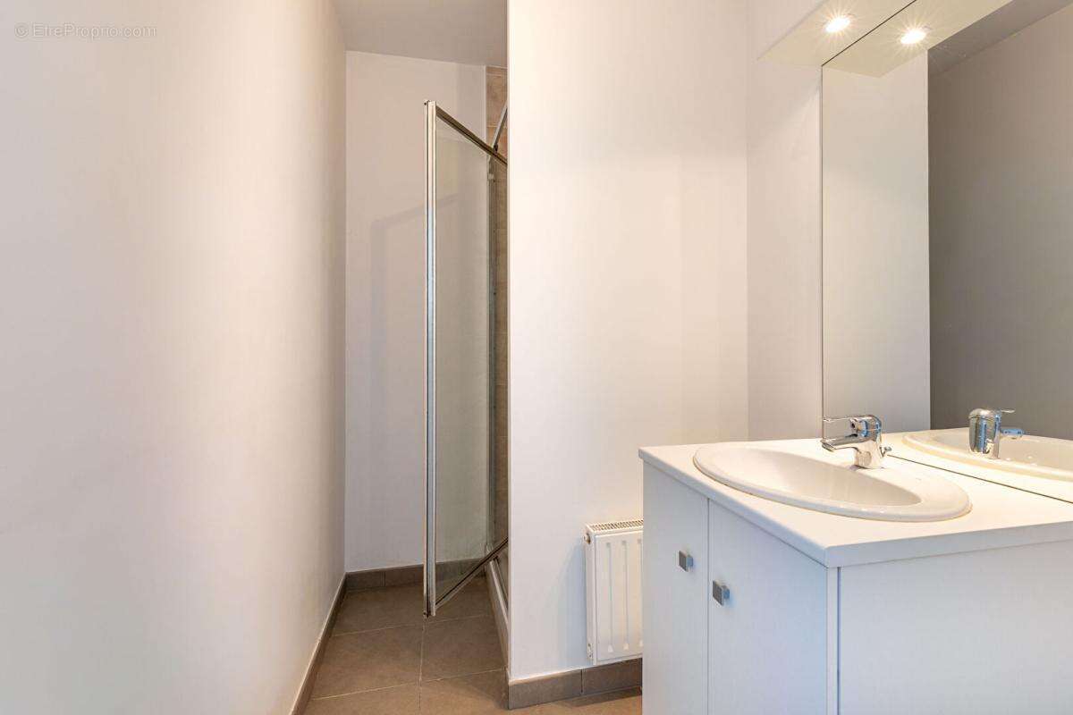 Appartement 109 m² à Saint-Nazaire  - photo 14