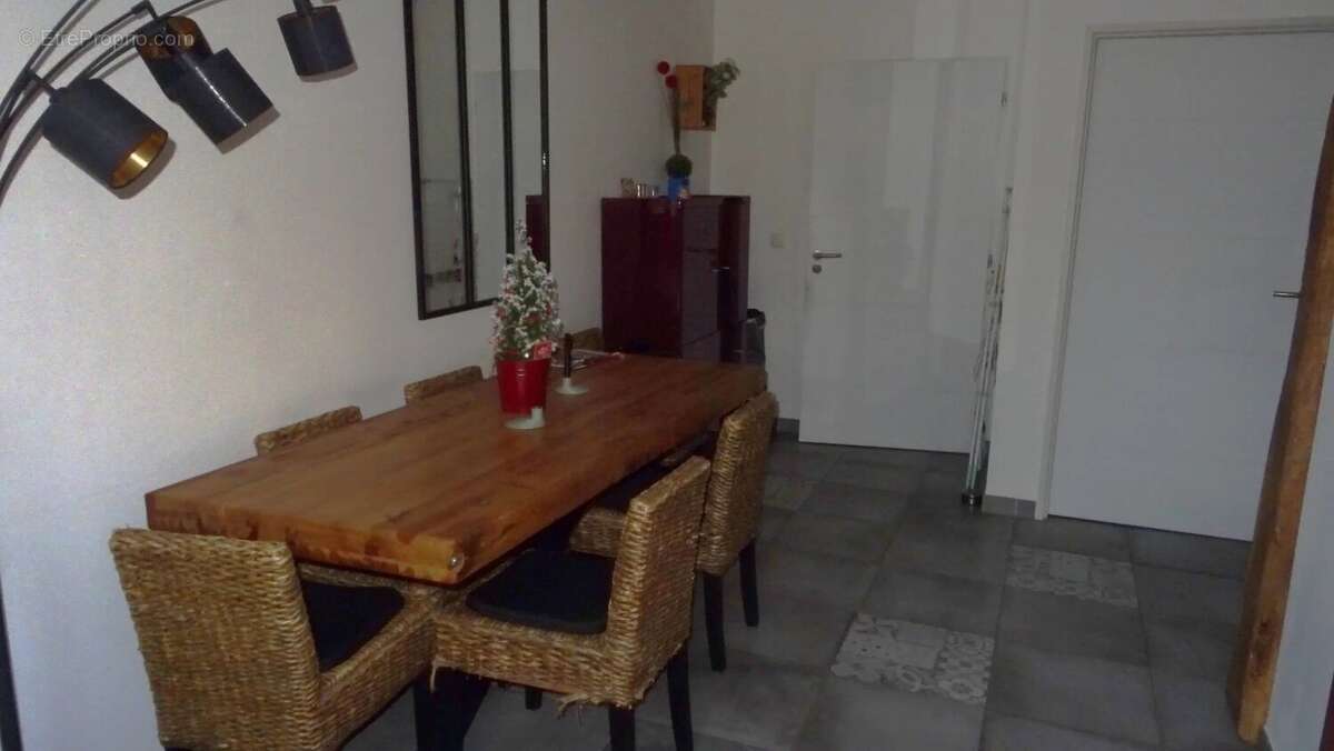 Maison à CHEVIGNY-SAINT-SAUVEUR