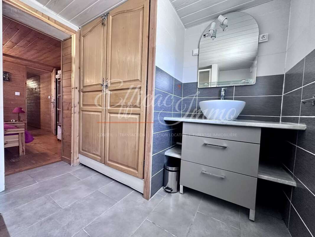 Chalet meublé avec vue panoramique - photo 11