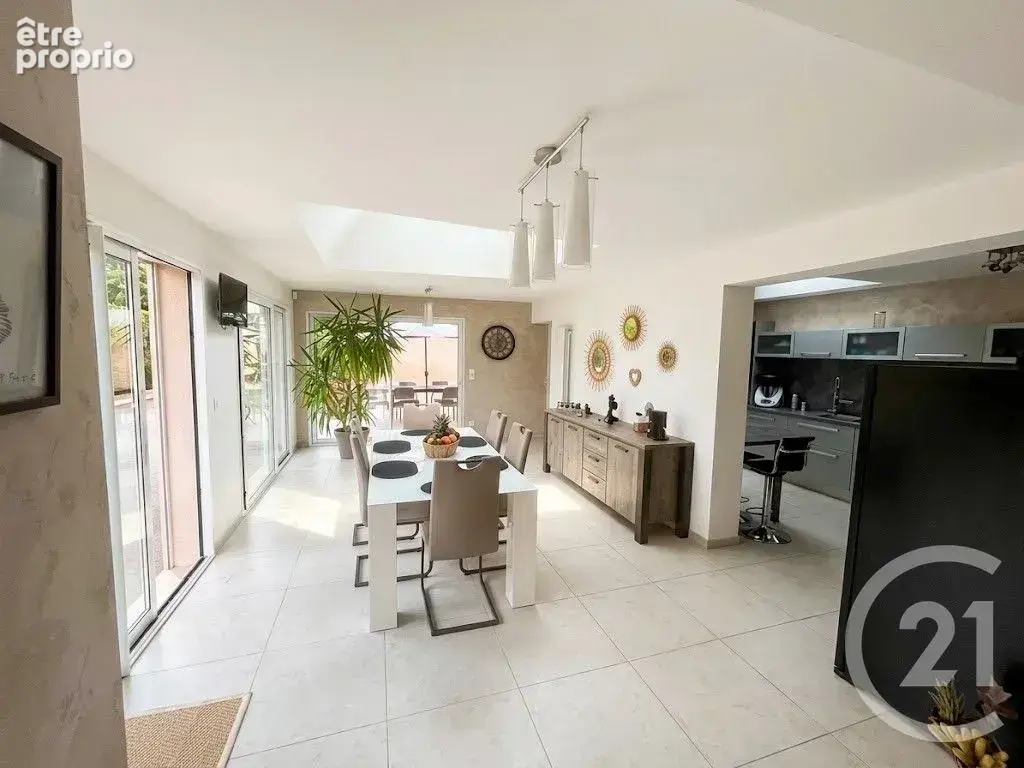 Maison 5 pièces 140 m² à vendre à Saint-Pathus (77178) - photo 9