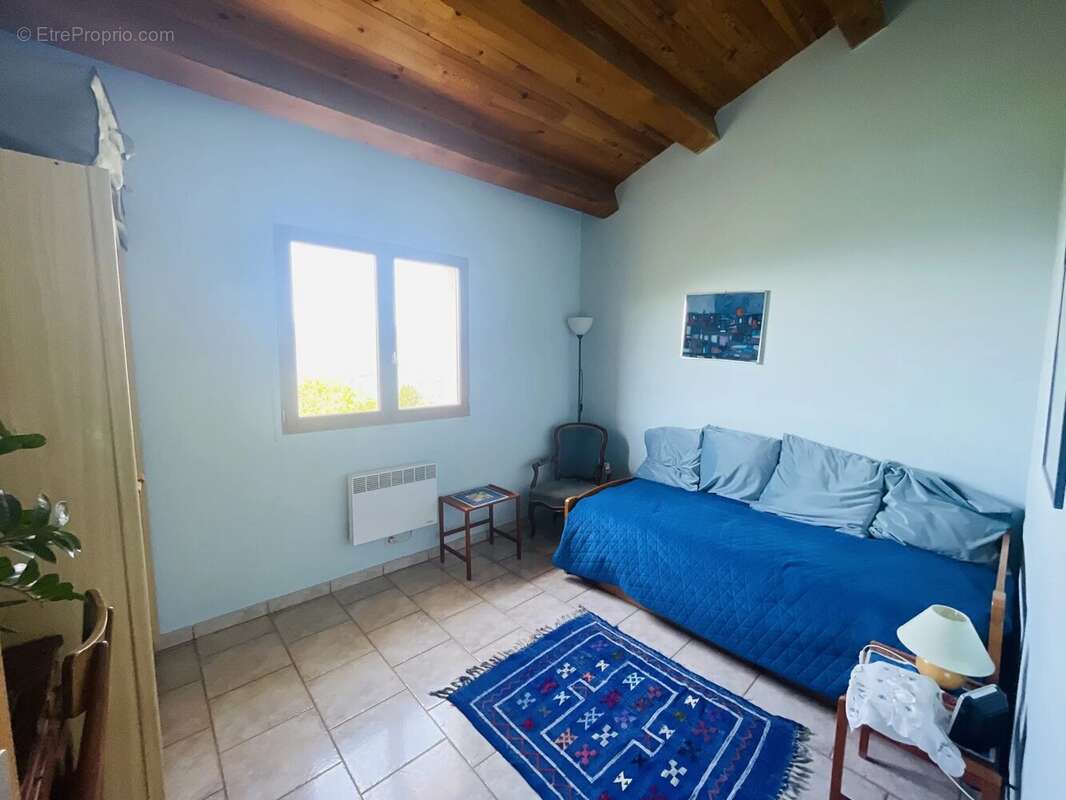 Maison à BERRE-LES-ALPES