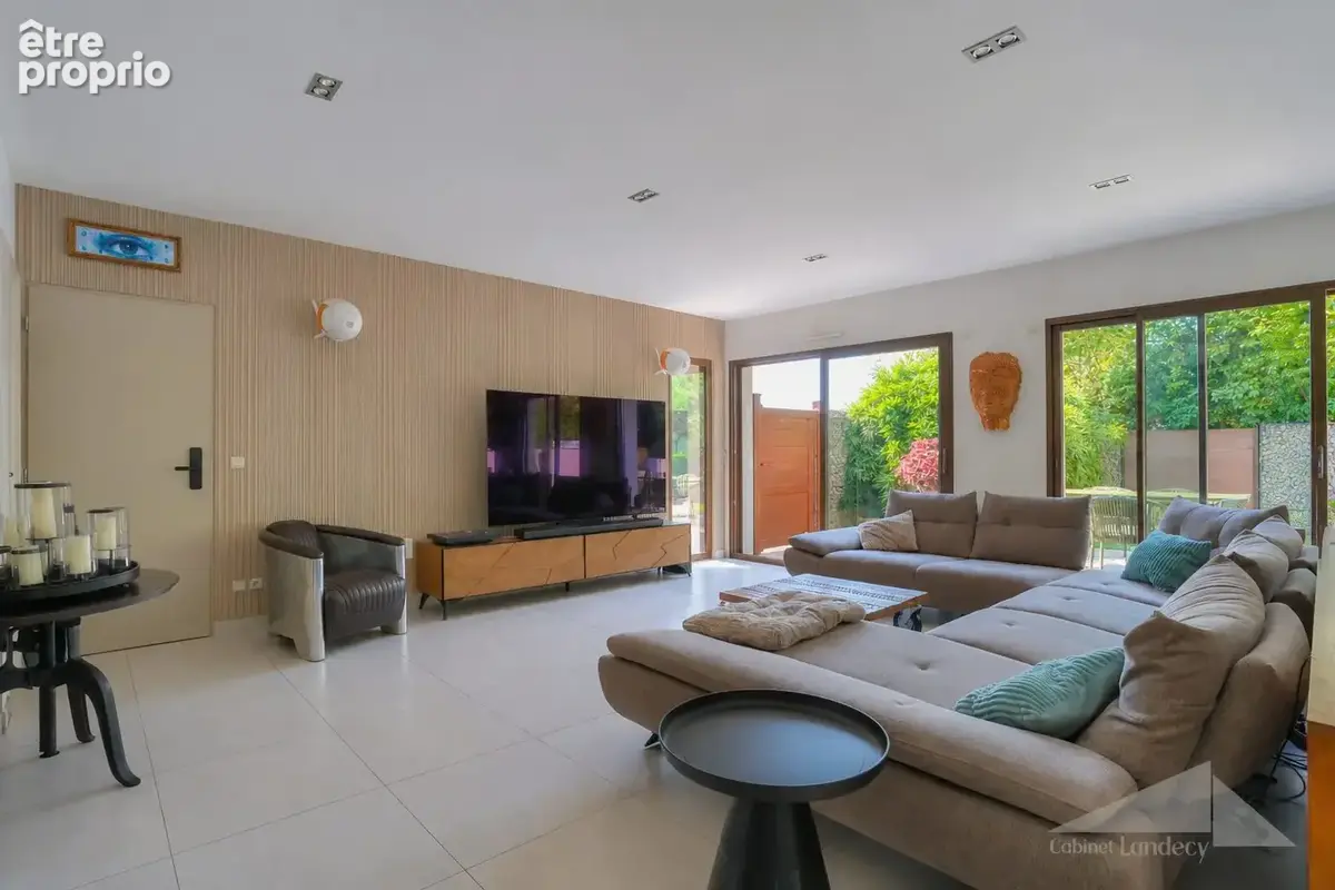 Maison 150 m² à Prevessin-Moens  - photo 4