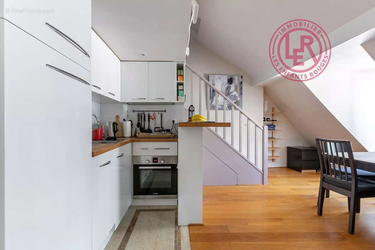 Paris 4ème - Jean Beausire - Duplex rénové en dernier étage - photo 5