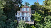Maison à CHAMPEAUX