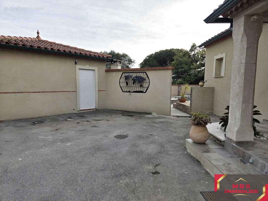 Cabestany- propriété d’exception avec seconde maison indépendante sur 100 m2 - photo 21