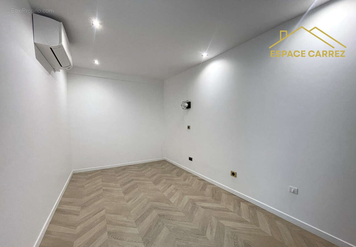 Appartement à LES LILAS