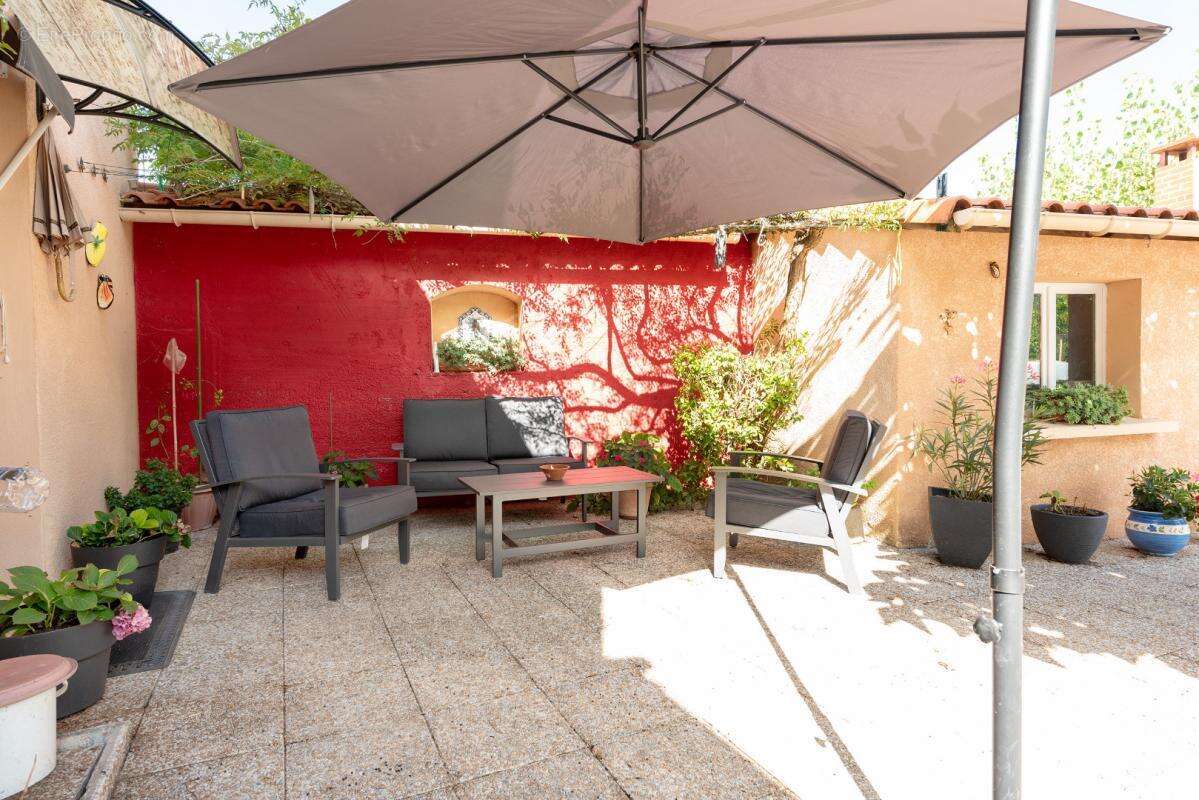 Maison à BLAYE-LES-MINES