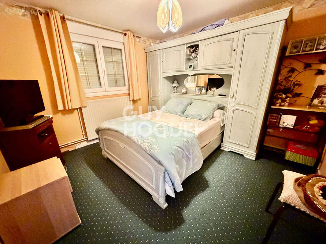 Maison à vendre à Til-Châtel - 6 pièces, 139 m², terrain 1396 m² - photo 8