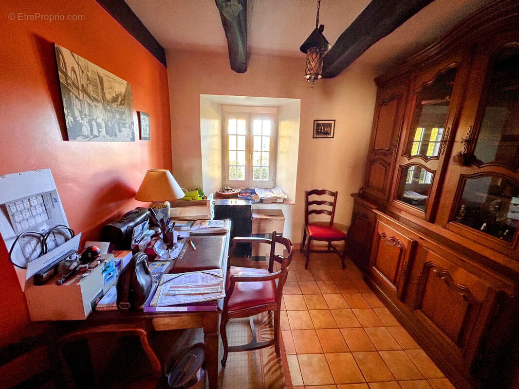 Maison à SAINT-BONNET-PRES-BORT