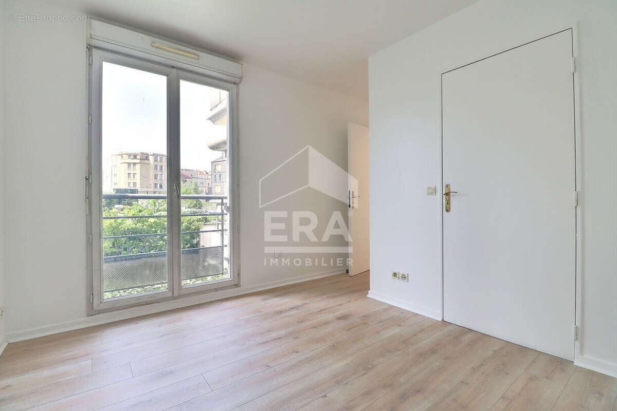 Appartement à AUBERVILLIERS