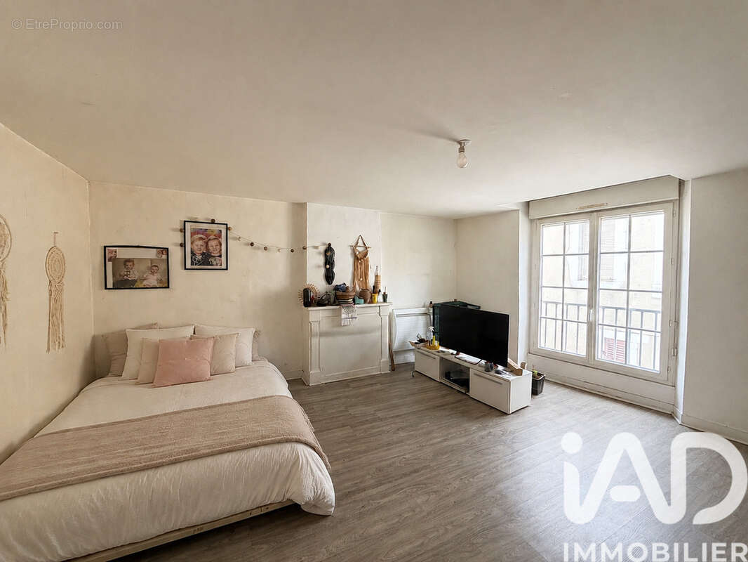 Maison 43 m² à La Suze-Sur-Sarthe  - photo 3