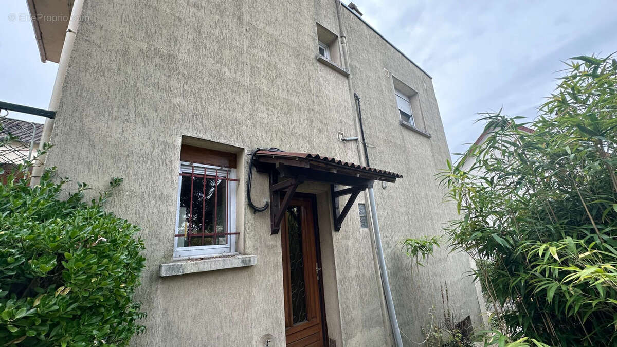 Maison à CHAMPIGNY-SUR-MARNE