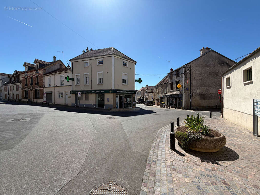 Appartement à LA VILLE-DU-BOIS