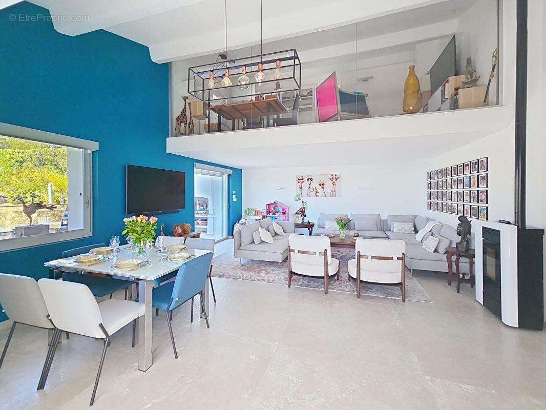 Maison à SIX-FOURS-LES-PLAGES