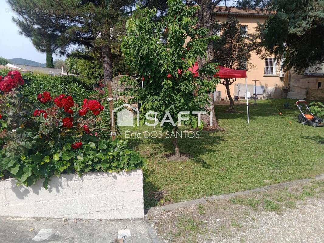 Photo 2 - Maison à LES SALLES-DU-GARDON